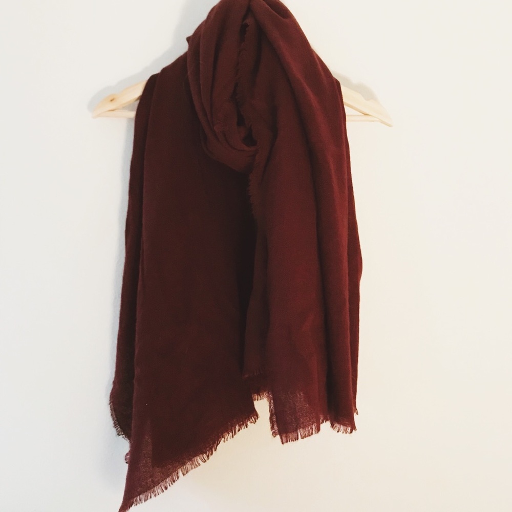 Forever 21 Burgundy Blanket Scarf